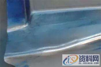 轿车顶盖尾部在拉深整形后出现起皱，原来问题出在这个工序上 ...,轿车顶盖尾部在拉深整形后出现起皱，原来问题出在这个工序上,制件,整形,成形,工艺,第9张