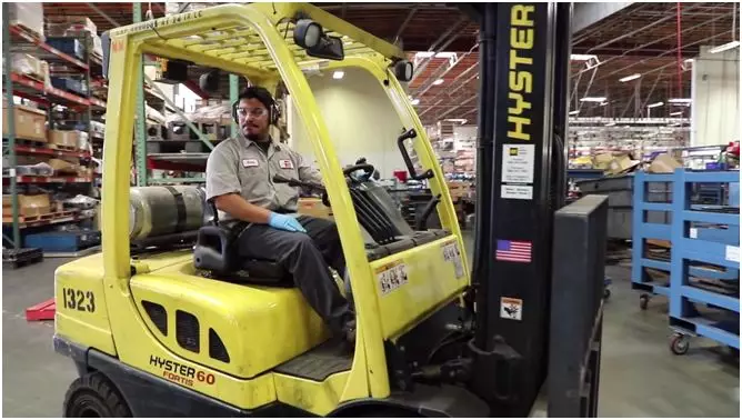 CNC数控编程培训：程序被迫中断后，该如何继续加工,程序被迫中断后，该如何继续加工,加工,数控,培训,第1张